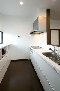 回遊＋大空間ＬＤＫ～受け継いだ住まいでのびのび子育て～